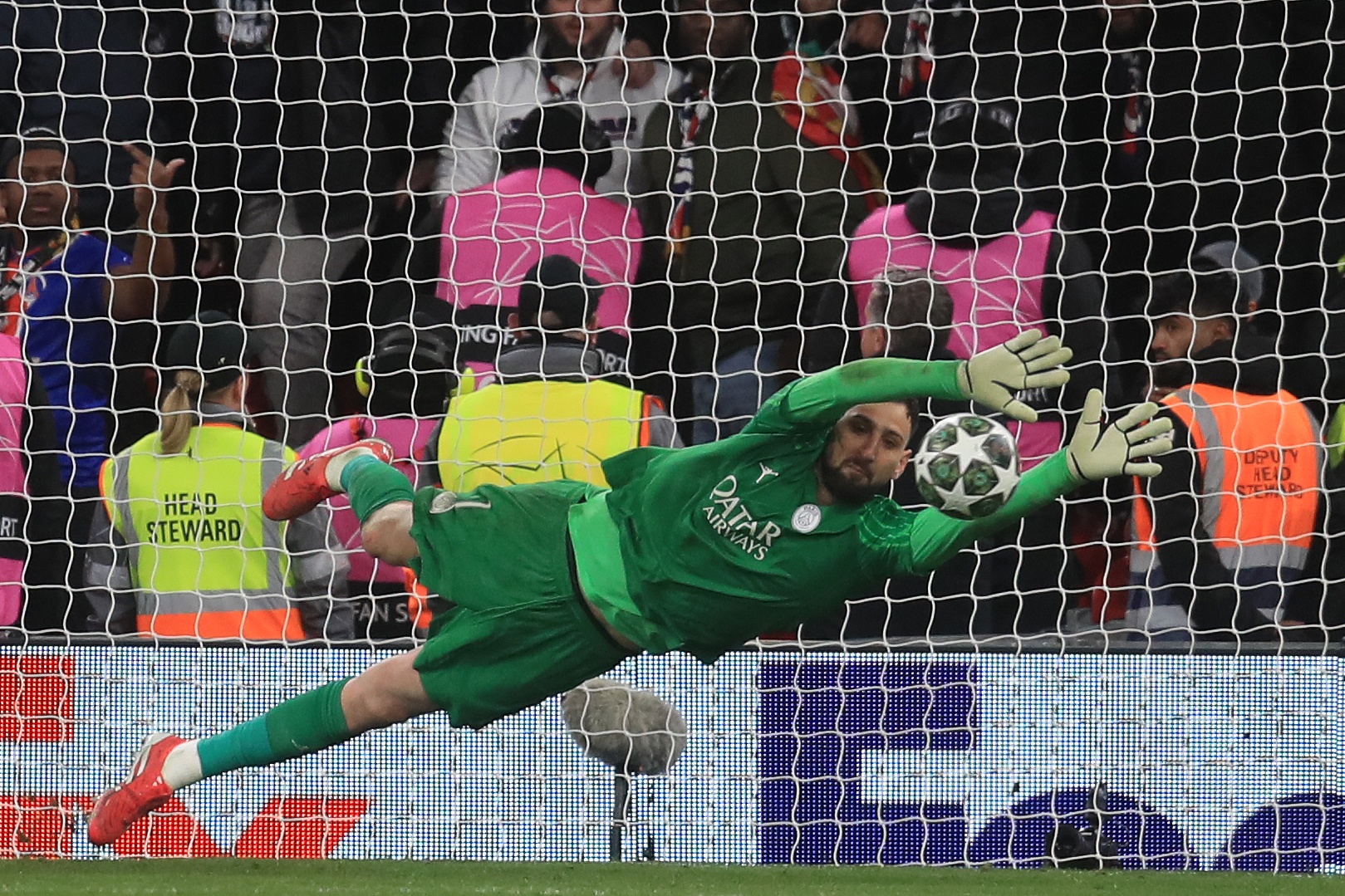 开云登录入口-多纳鲁马持续缺席球队合练，巴黎或下调4000万欧元标价