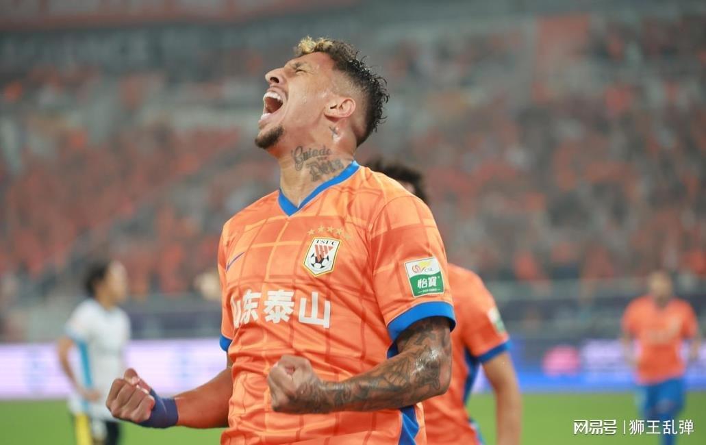 开云-从2-0到3-2！克雷桑双响，瓦科续命，防守漏洞却让胜利变“惊魂”