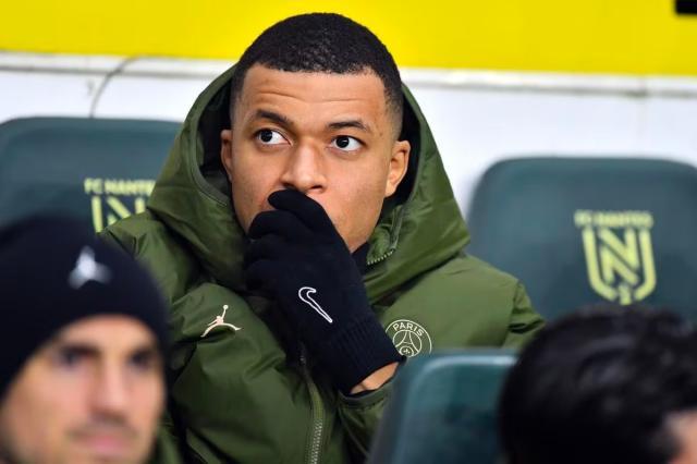 开云注册-姆巴佩替补，恩里克否认“惩罚说”：轮换而已